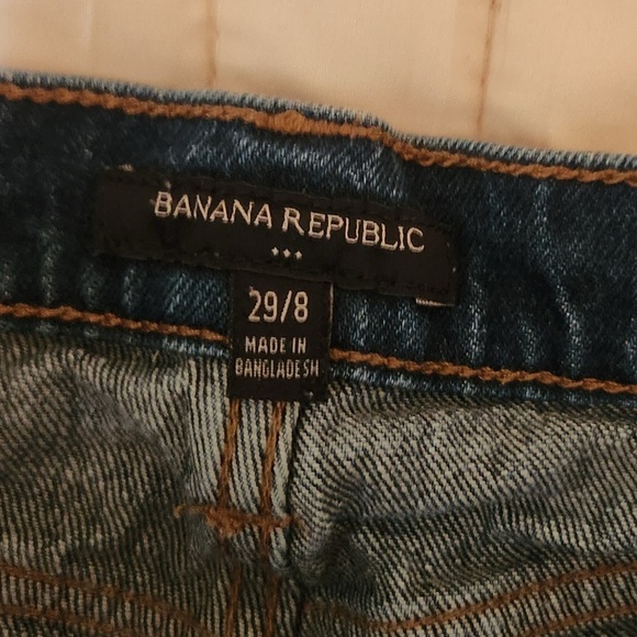 Banana Republic Blue Jean Shorts  Pleated Relaxed Fit - Picture 6 of 9